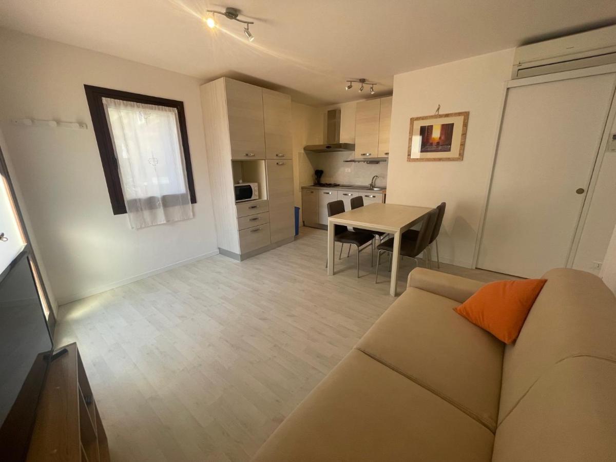 דירות קאורלה Casa Del Marinaio - Agenzia Cocal מראה חיצוני תמונה