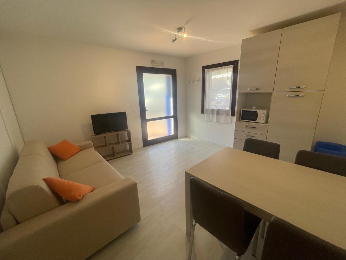 דירות קאורלה Casa Del Marinaio - Agenzia Cocal מראה חיצוני תמונה